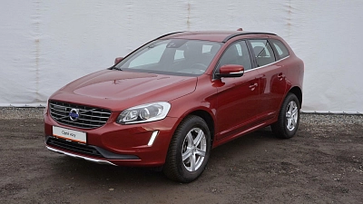 Volvo XC60 2,0 D3 100 kW Momentum Auto automat